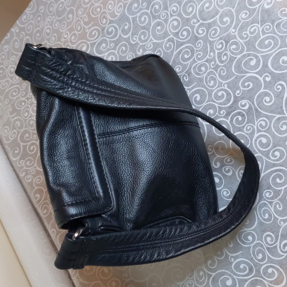 Mark Jacobs Genuine Leather Purse 👜 for women shoulder bag - Picture 3 of 9